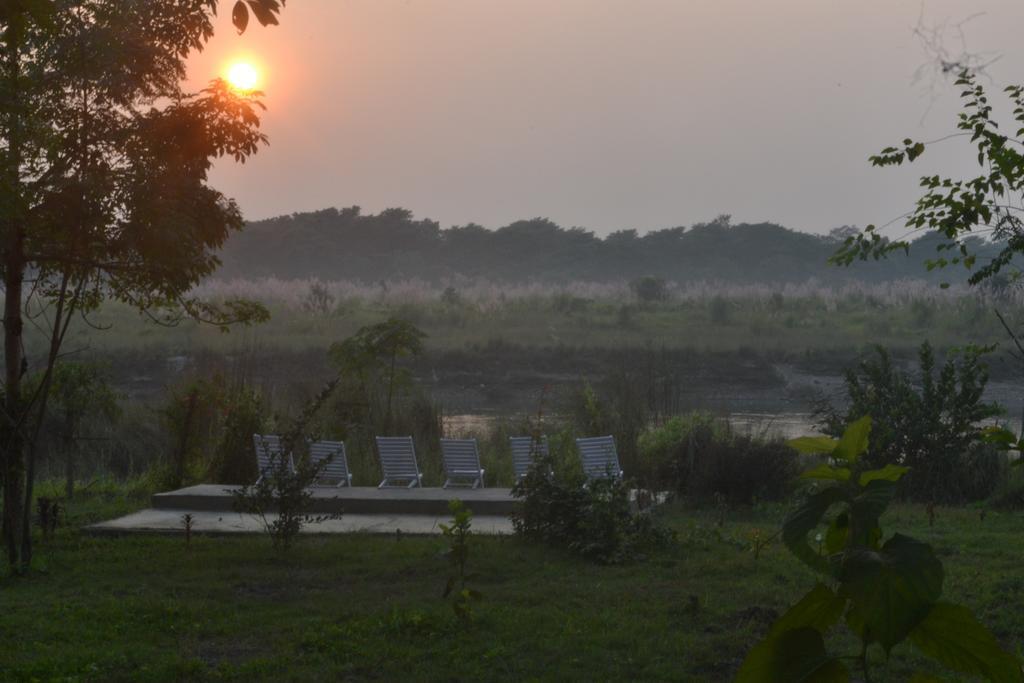 River View Jungle Camp Sauraha Exteriér fotografie